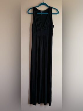 Karen Kane Black Dress with Teal Hanger Accent